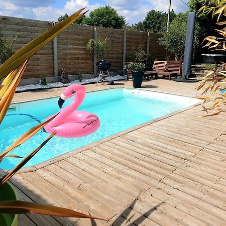 Villa Tiny House Avec Jardin Et Acces Piscine Chauffee Saint-Médard-en-Jalles Esterno foto