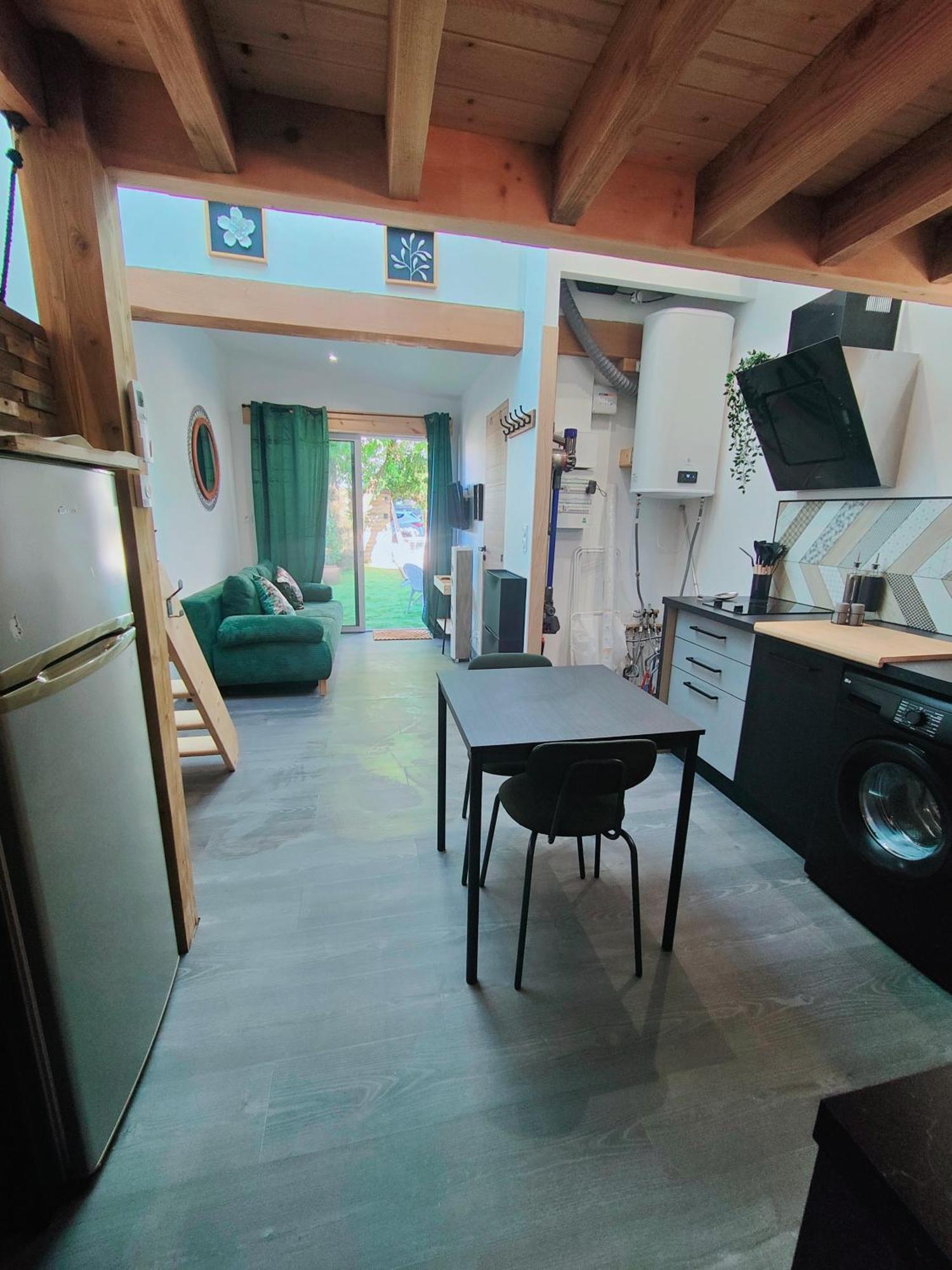 Villa Tiny House Avec Jardin Et Acces Piscine Chauffee Saint-Médard-en-Jalles Esterno foto