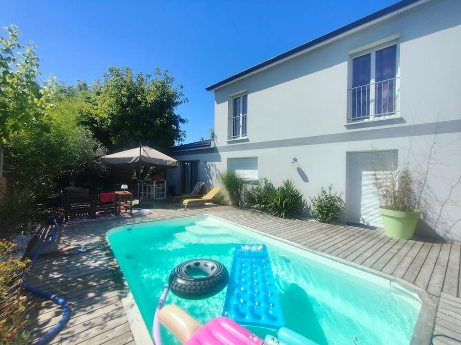 Villa Tiny House Avec Jardin Et Acces Piscine Chauffee Saint-Médard-en-Jalles Esterno foto
